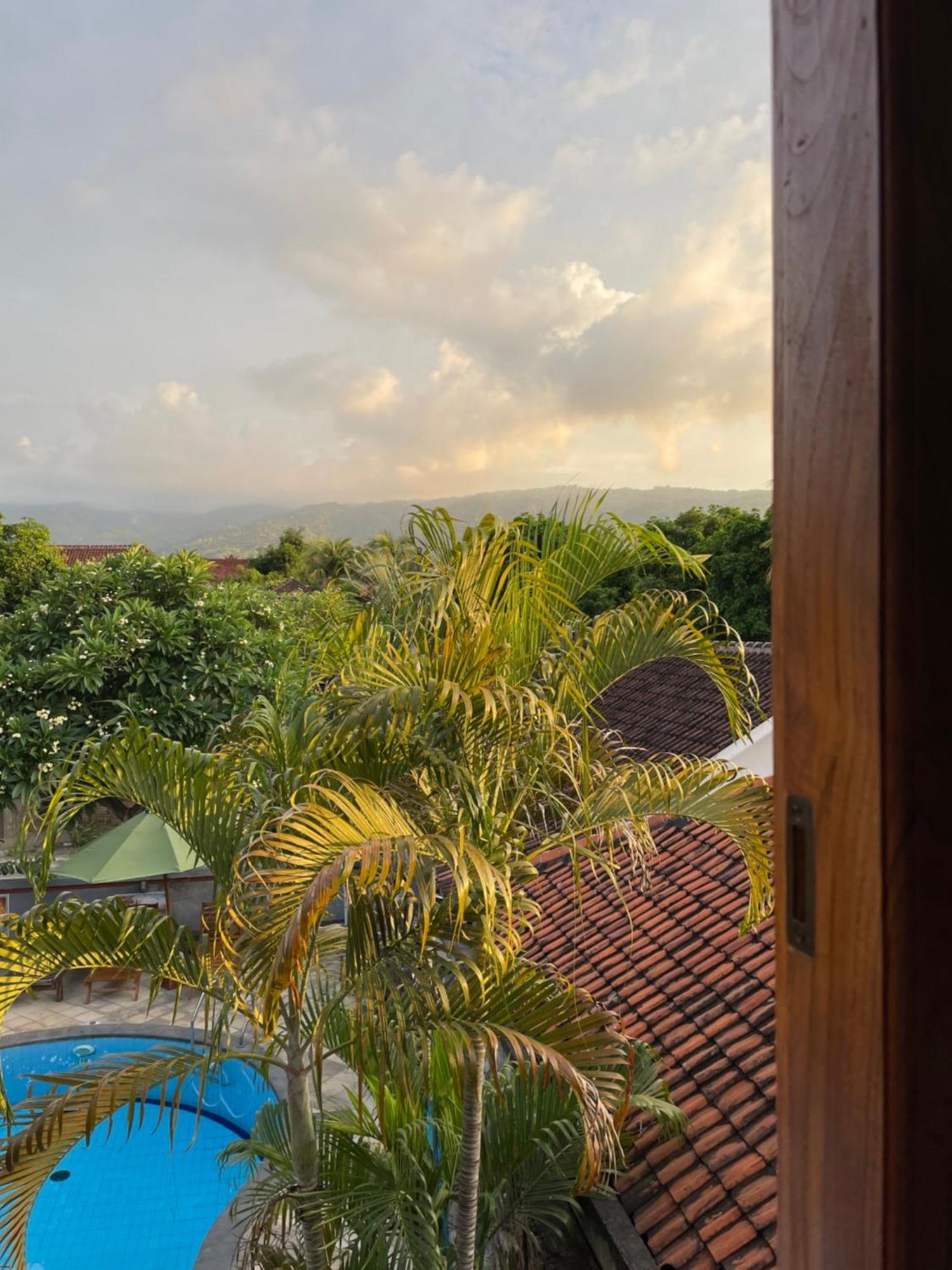 Kubu Elsa Bali Hotell Lovina Eksteriør bilde